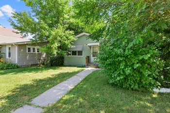 3822 Dupont Ave N, Minneapolis, MN 55412