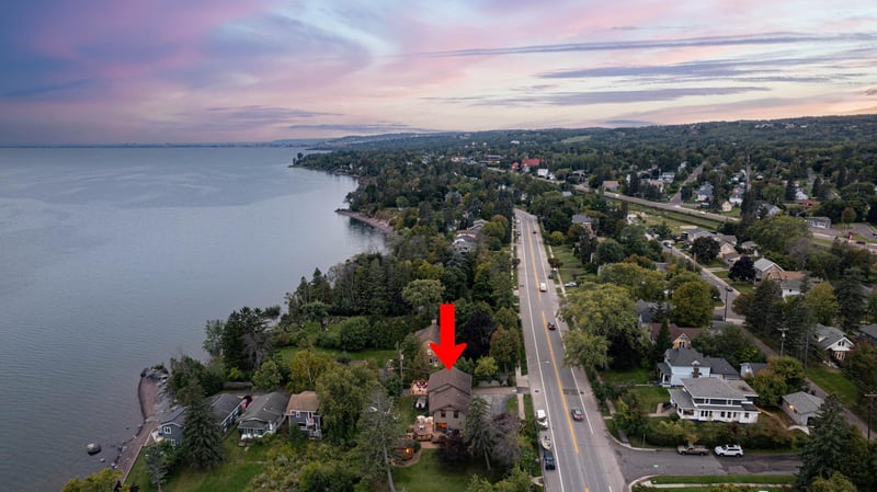 4 Lakeside Ct, Duluth, MN 55804