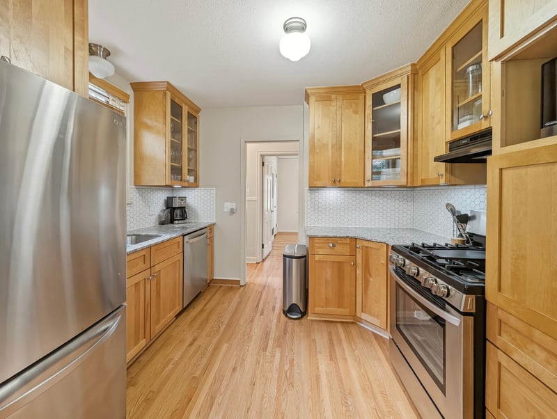 5744 Elliot Ave, Minneapolis, MN 55417