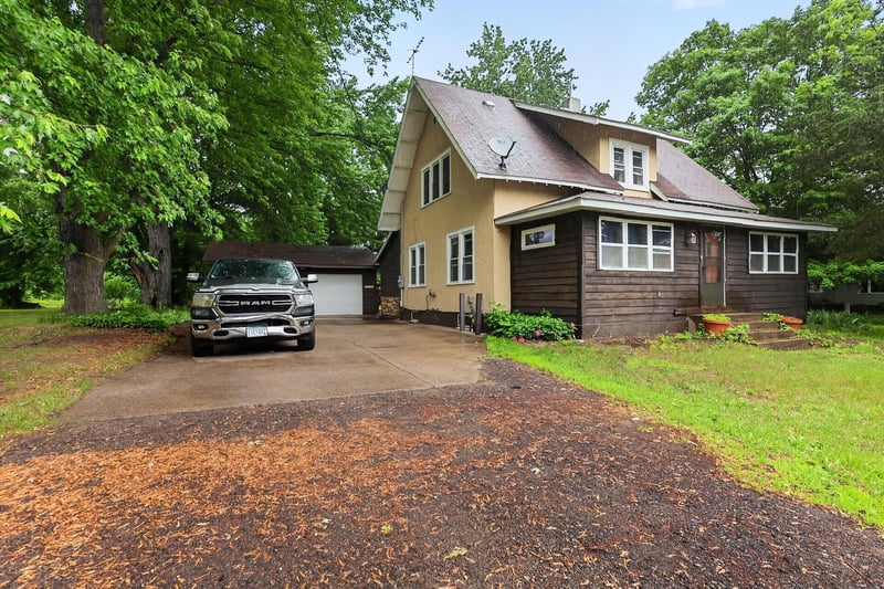 3453 389th Ave NE, Stanchfield, MN 55080