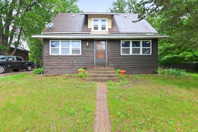 3453 389th Ave NE, Stanchfield, MN 55080
