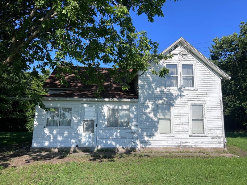 30683 St Hwy 7, Beardsley, MN 56225