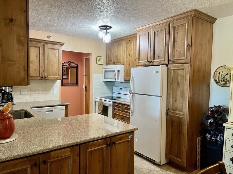 101 Albion Ave #301, Fairmont, MN 56031