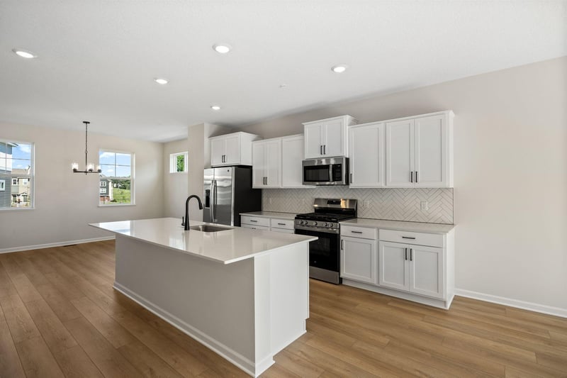1517 Trellis Ln, West Saint Paul, MN 55118