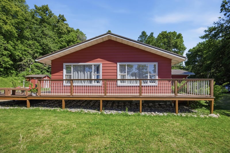 38786 Beverly Hills Rd, Dent, MN 56528