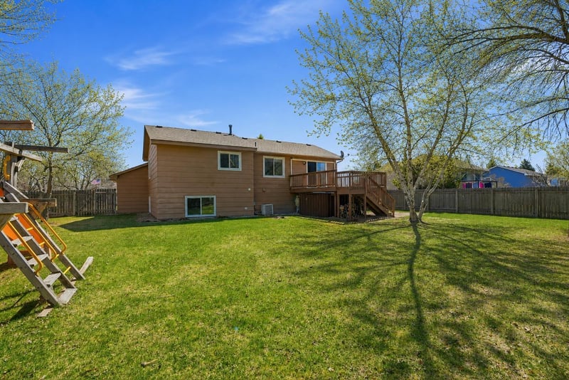 12048 Zea St NW, Coon Rapids, MN 55433