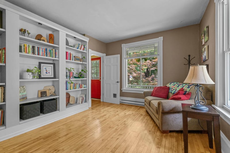 1838 Pierce St NE, Minneapolis, MN 55418