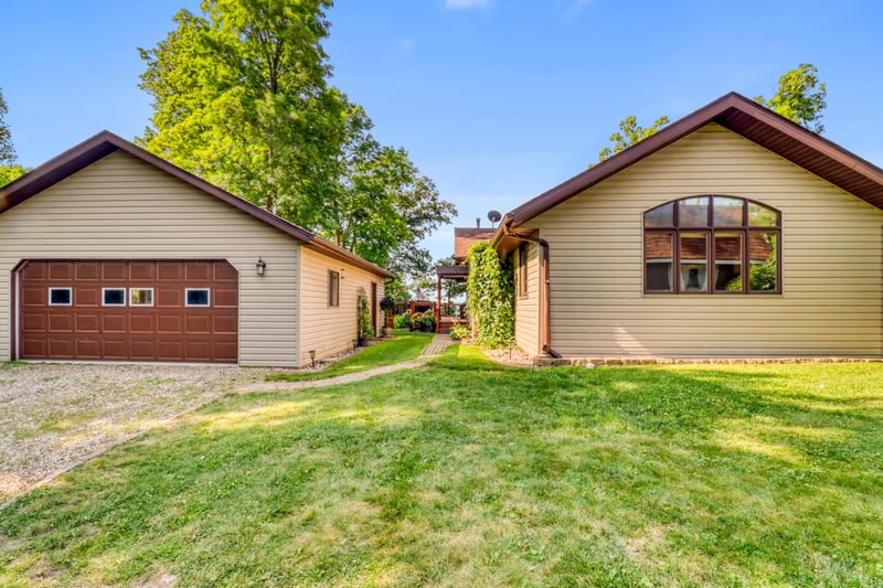 33797 N Cotton Lake Rd, Rochert, MN 56578