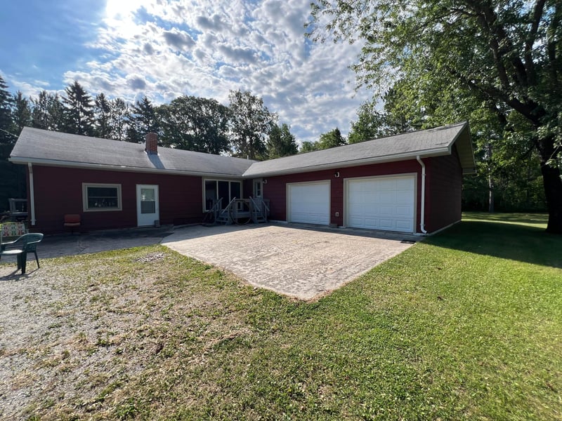 2904 State Highway 172 NW, Baudette, MN 56623