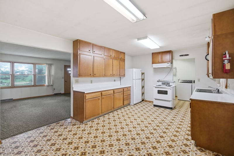 14771 295th Ave, Waseca, MN 56093