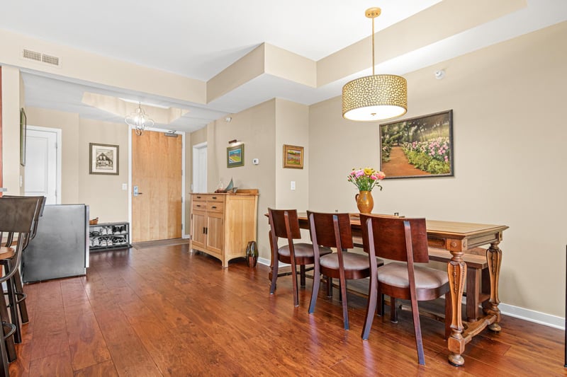 501 Main St N #202, Stillwater, MN 55082