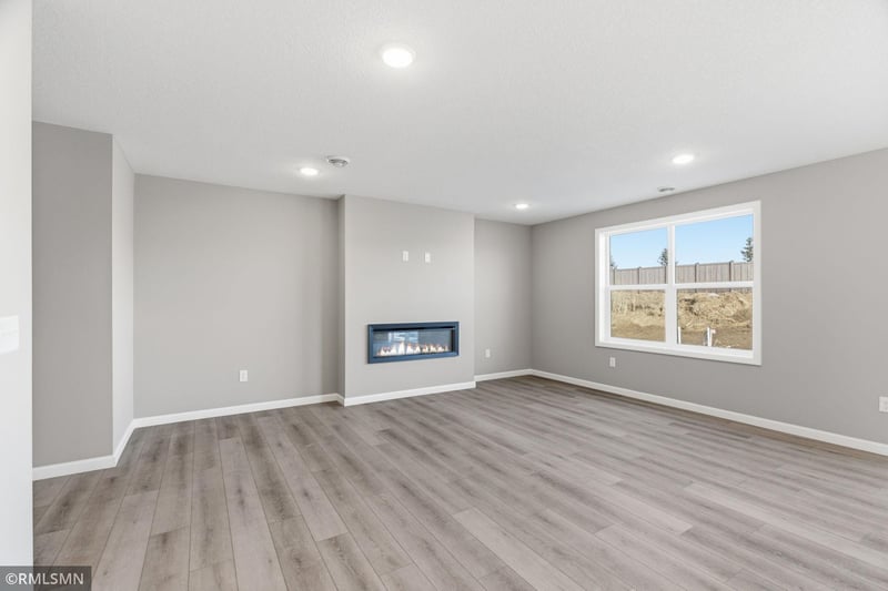 22377 Denmark Ct, Farmington, MN 55024