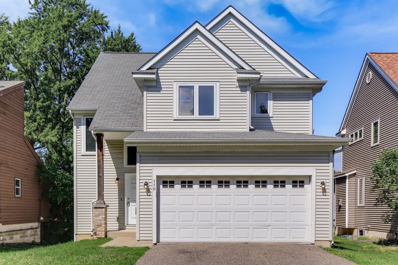 770 1st Ave NW, New Brighton, MN 55112