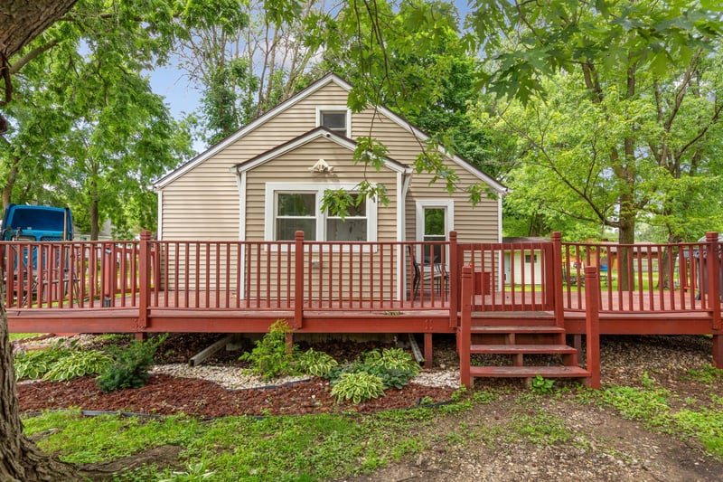 213 Finch St S, Mankato, MN 56001