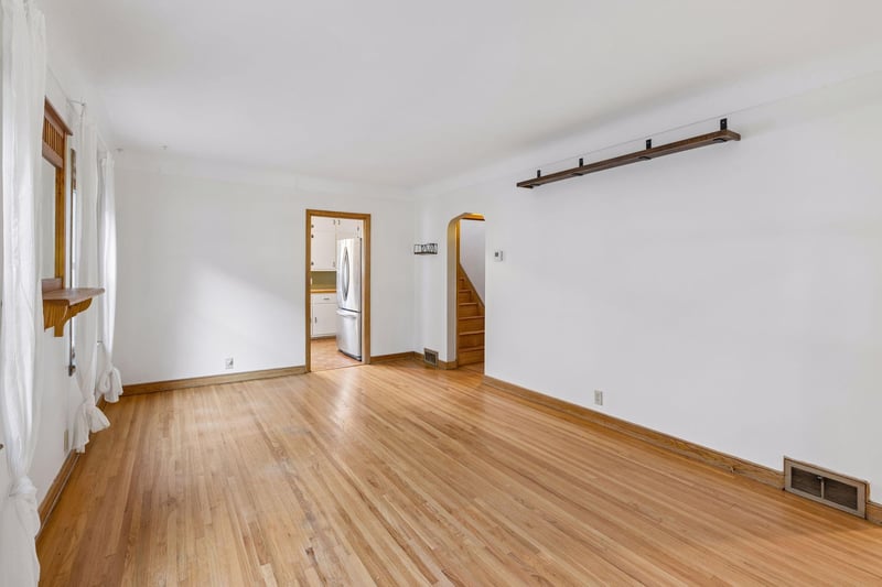 1605 Merrill St, Saint Paul, MN 55108