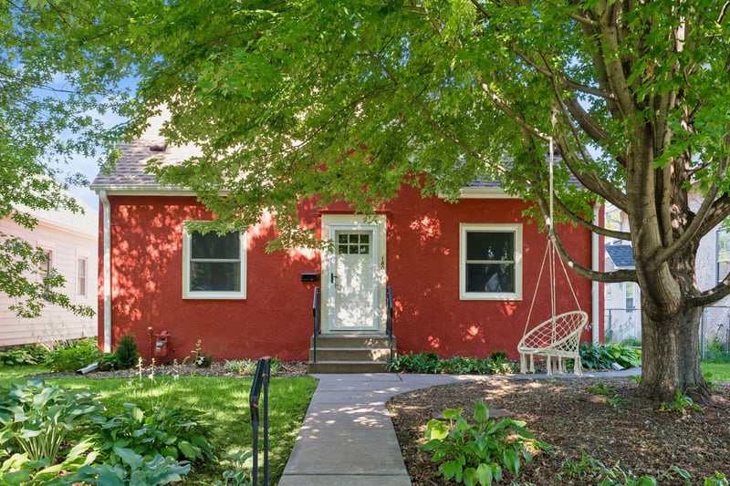 1605 Merrill St, Saint Paul, MN 55108