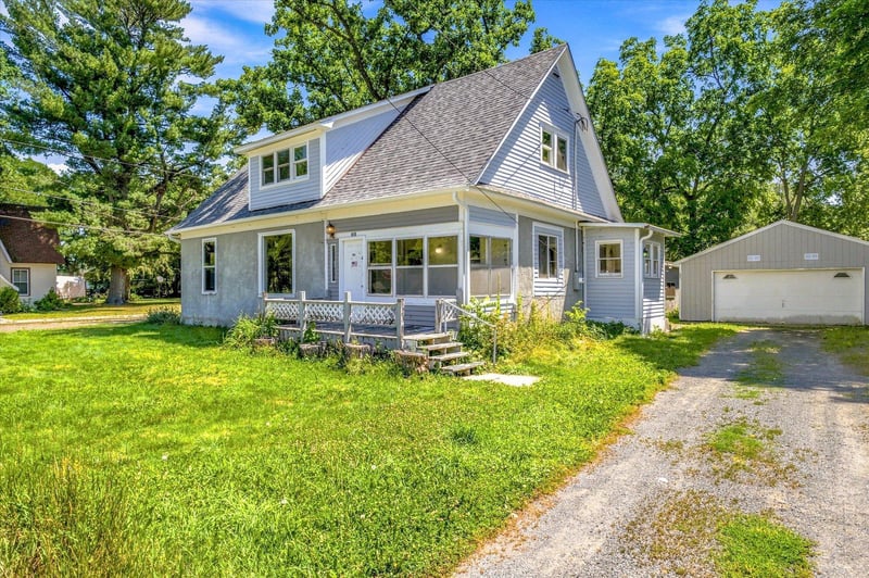 810 Chieftain St, Osceola, WI 54020