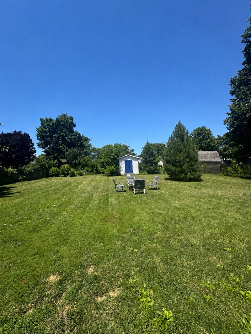1516 Wellington Crescent, Faribault, MN 55021