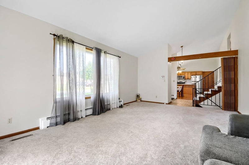 7024 Halifax Ave N, Brooklyn Center, MN 55429