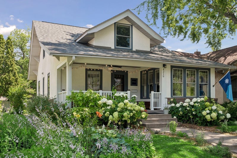 4219 Grand Ave S, Minneapolis, MN 55409