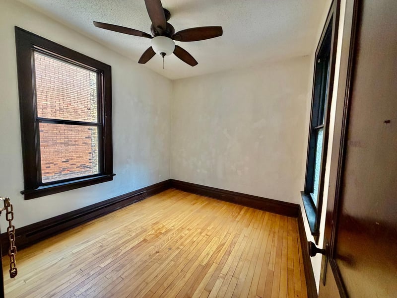 1928 Aldrich Ave S #B105, Minneapolis, MN 55403
