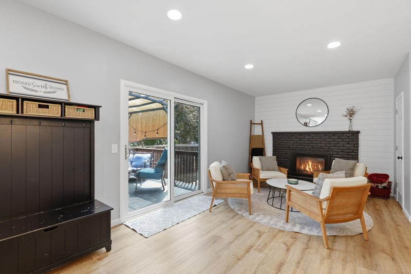 2636 Ridge Ln, Mounds View, MN 55112