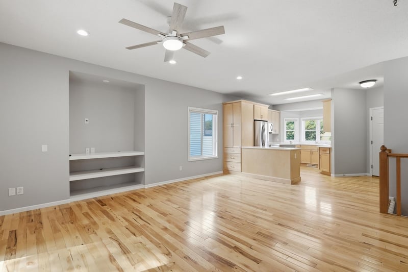 13150 Fordham Ct, Apple Valley, MN 55124