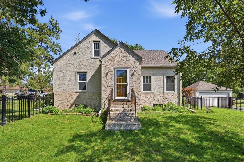 11112 Church St NE, Hanover, MN 55341