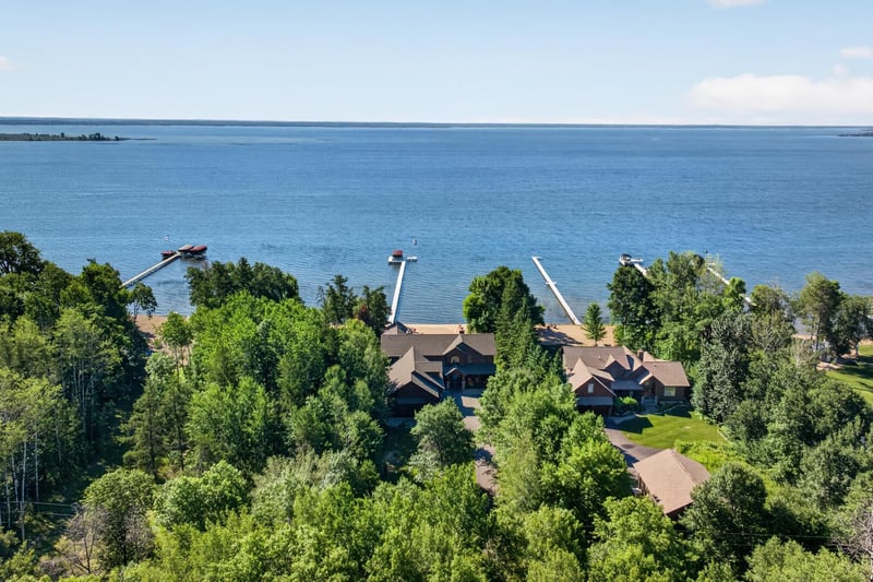 10603 Hamilton Ln, Pequot Lakes, MN 56472