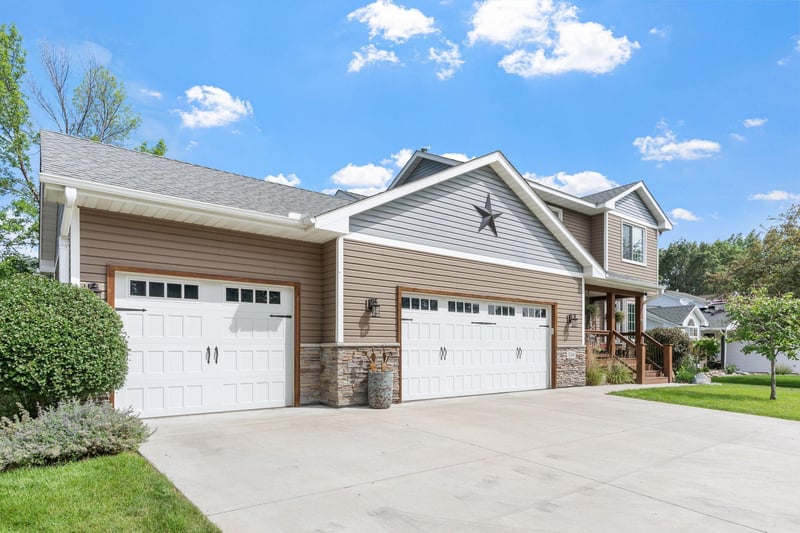 5741 145th Ct NW, Anoka, MN 55303