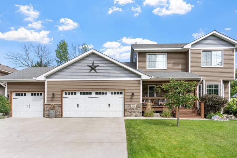 5741 145th Ct NW, Anoka, MN 55303