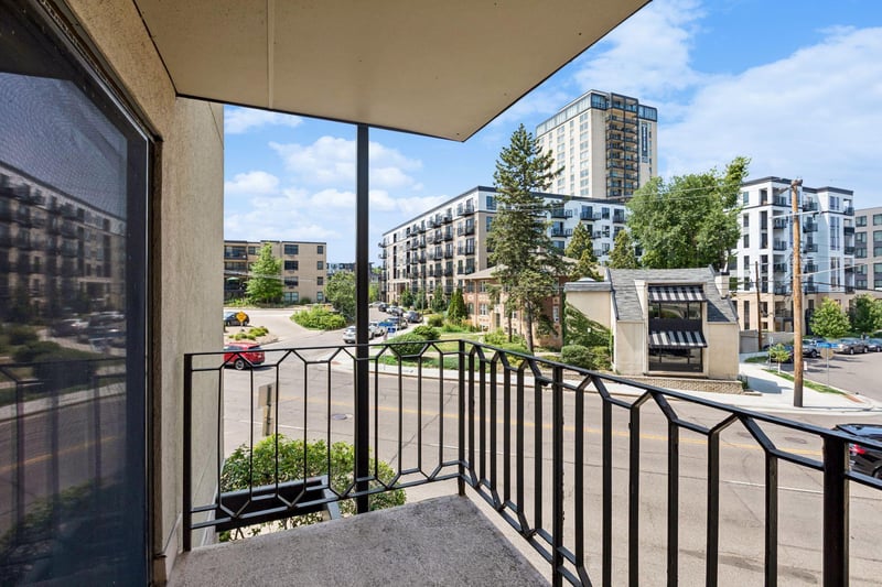 3131 Excelsior Blvd #212, Minneapolis, MN 55416