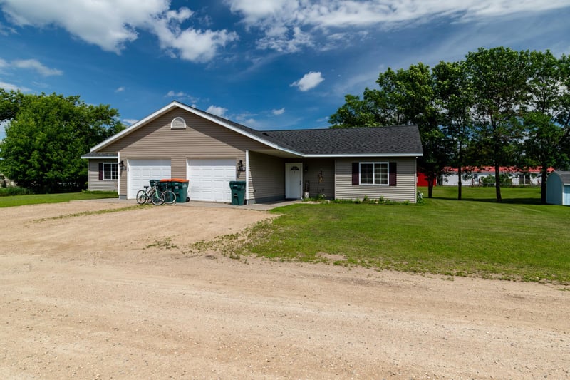 604 and 606 N Pickle St, Hewitt, MN 56453