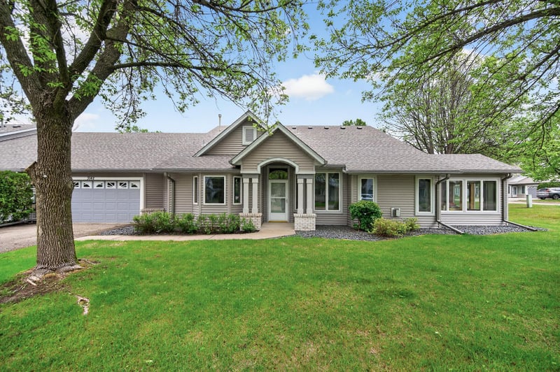 3142 Manitou Dr, White Bear Lake, MN 55110