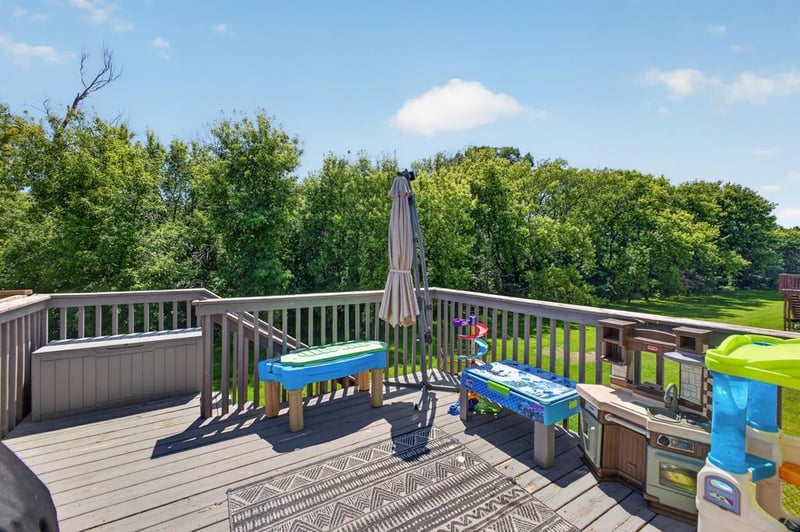 722 3rd St NE, Byron, MN 55920
