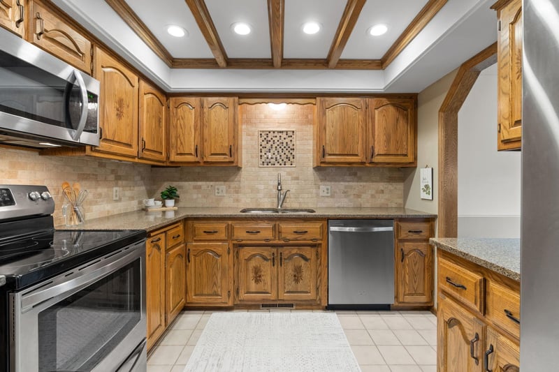 144 122nd Ave NW, Coon Rapids, MN 55448