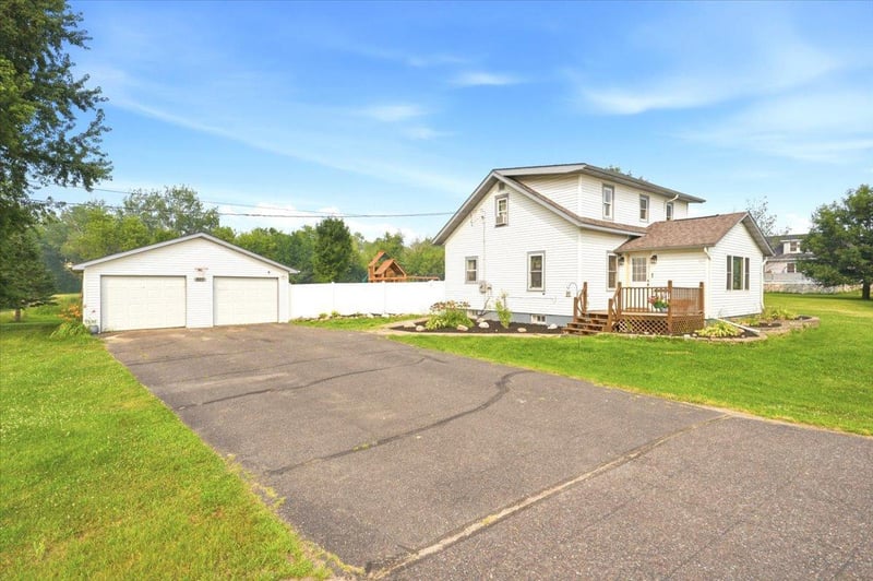 825 1st Ave, Cumberland, WI 54829