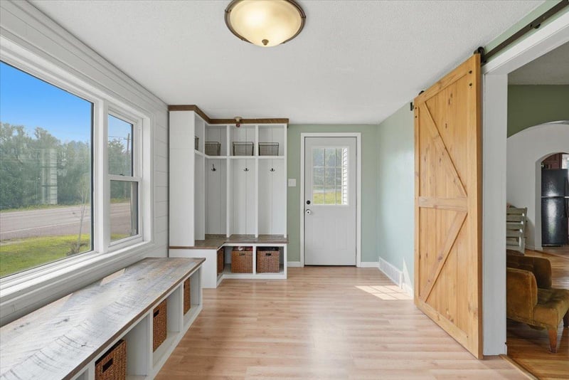 825 1st Ave, Cumberland, WI 54829
