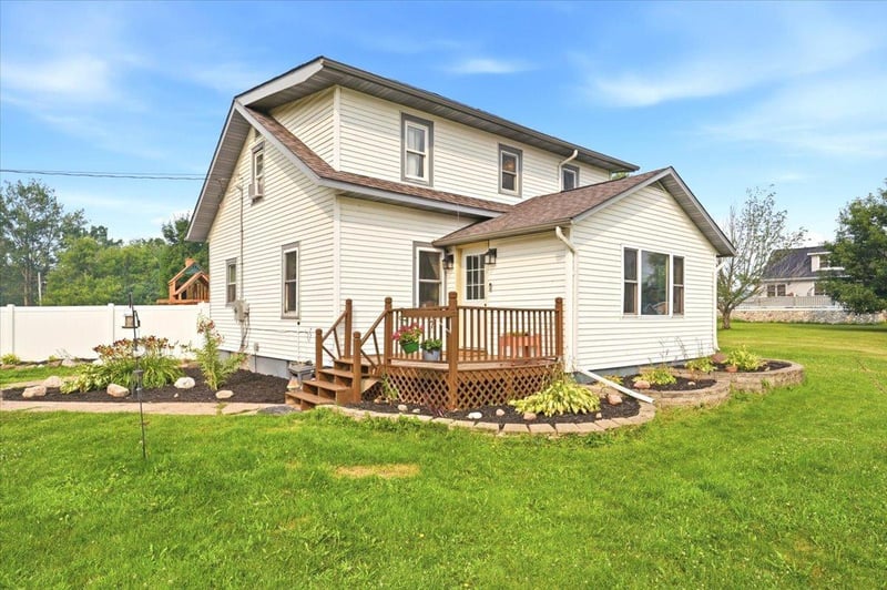 825 1st Ave, Cumberland, WI 54829