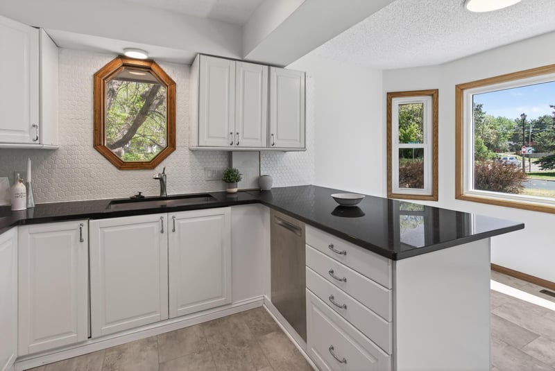 14322 Raven St NW, Andover, MN 55304