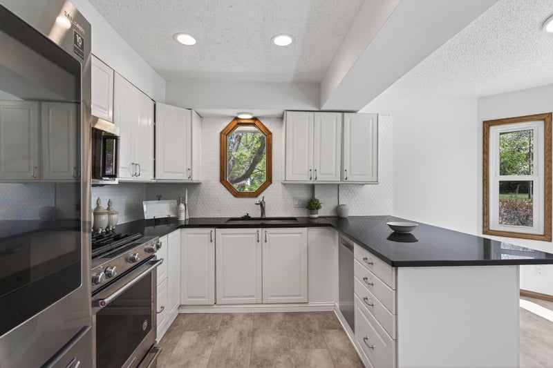 14322 Raven St NW, Andover, MN 55304