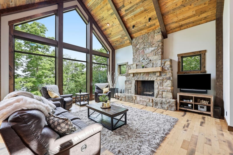 32896 Carlson Dr, Rochert, MN 56578