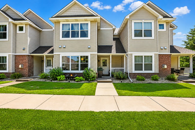 12126 Xylite St NE #B, Blaine, MN 55449