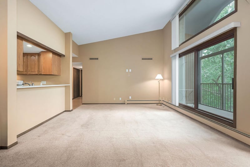 9600 Portland Ave S #311, Bloomington, MN 55420