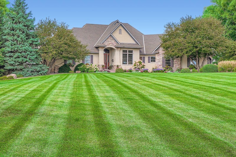 6260 Broadview Dr, Prior Lake, MN 55372