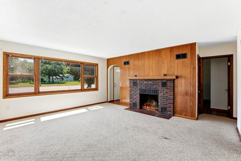 4374 Us 61, Red Wing, MN 55066