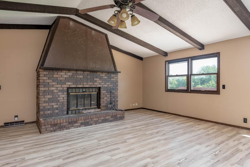 33385 Sibley Heights Ln, Le Sueur, MN 56058