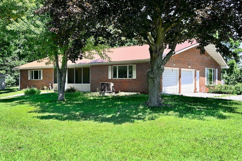 47 Marval Dr, Minnesota City, MN 55959