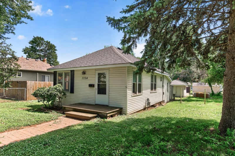 1154 Lawson Ave E, Saint Paul, MN 55106