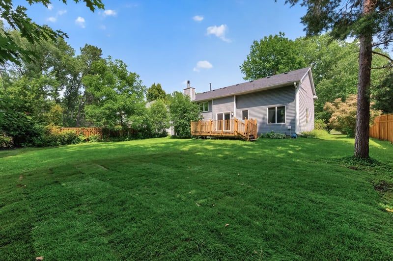 5341 Cedarwood Ct, White Bear Twp, MN 55110